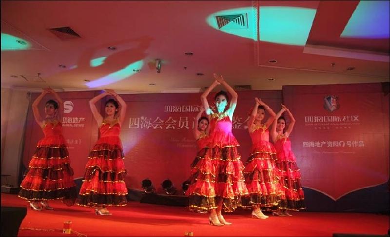 供應(yīng) 成都桁架舞臺(tái)租賃