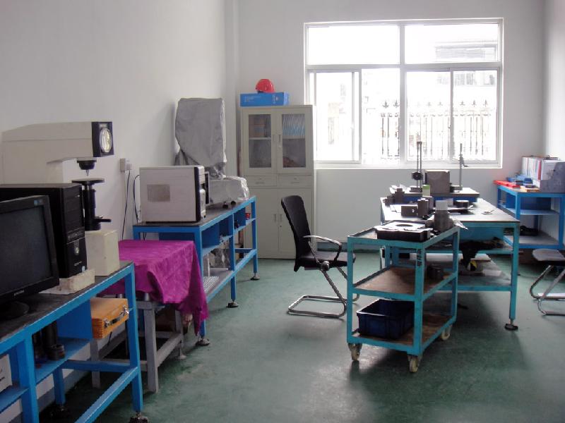 供應(yīng)上海自動(dòng)沖孔翻邊機(jī)銷售