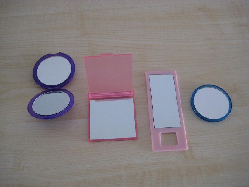 供應(yīng)專業(yè)成型LED反光鏡片