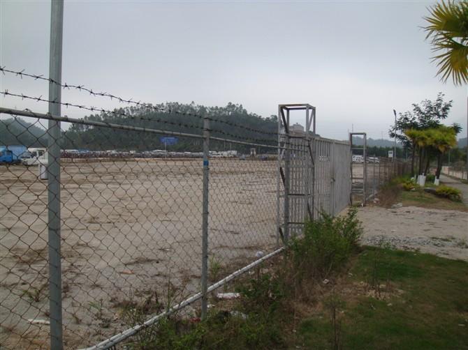 供應(yīng)安平縣體育場圍欄網(wǎng)，體育圍欄網(wǎng)價格