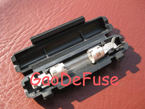 SL-709C翻蓋式引線保險絲盒