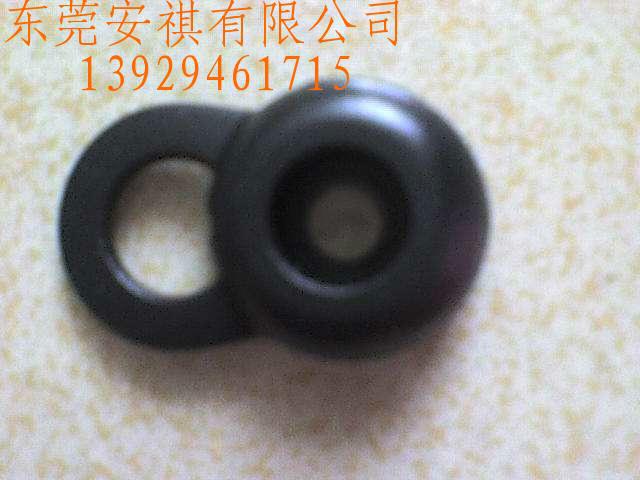 供應(yīng)硅膠耳機(jī)塞