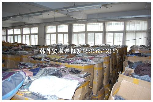 供應(yīng)北京外貿(mào)服裝批發(fā)市場(chǎng)北京動(dòng)物園服裝批發(fā)市場(chǎng)大紅門服裝批發(fā)北京拿貨
