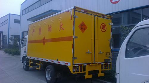 東風(fēng)防暴車圖片/東風(fēng)防暴車樣板圖 (4)