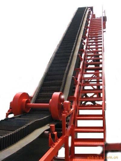 DJ大傾角皮帶輸送機(jī)圖片