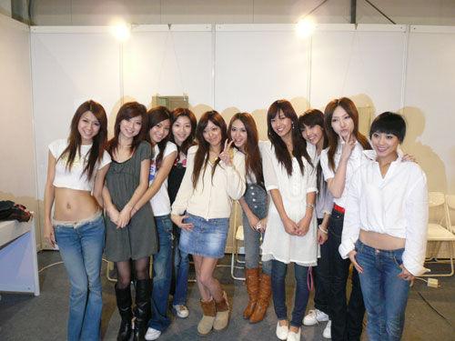 供應(yīng)東莞女子舞蹈隊出演五一文藝晚會