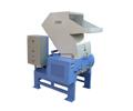 供應(yīng)廣東廠家直銷20HP片刀型快速?gòu)?qiáng)力塑料粉碎機(jī)