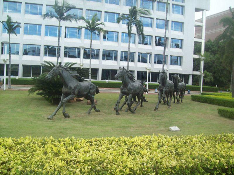 玻璃鋼雕塑動物圖片