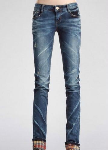 供應夏季時尚裙子T桖處理批發(fā)