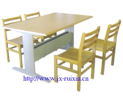 供應(yīng)圖書館閱覽桌