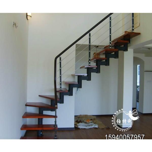 供應(yīng)沈陽(yáng)純實(shí)木踏板鋼木樓梯