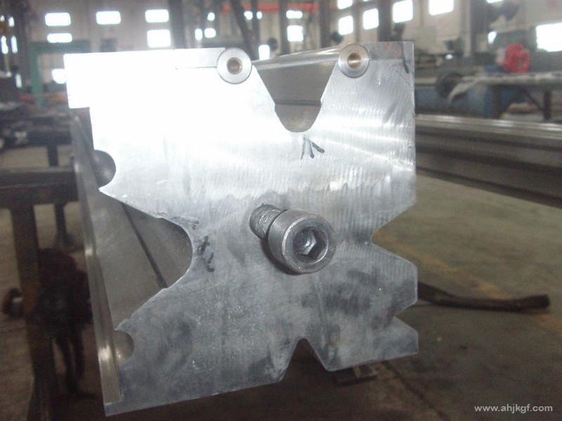 供應數(shù)控折彎機無痕下模/折彎機無痕下模具/溫州折彎機無痕下模具