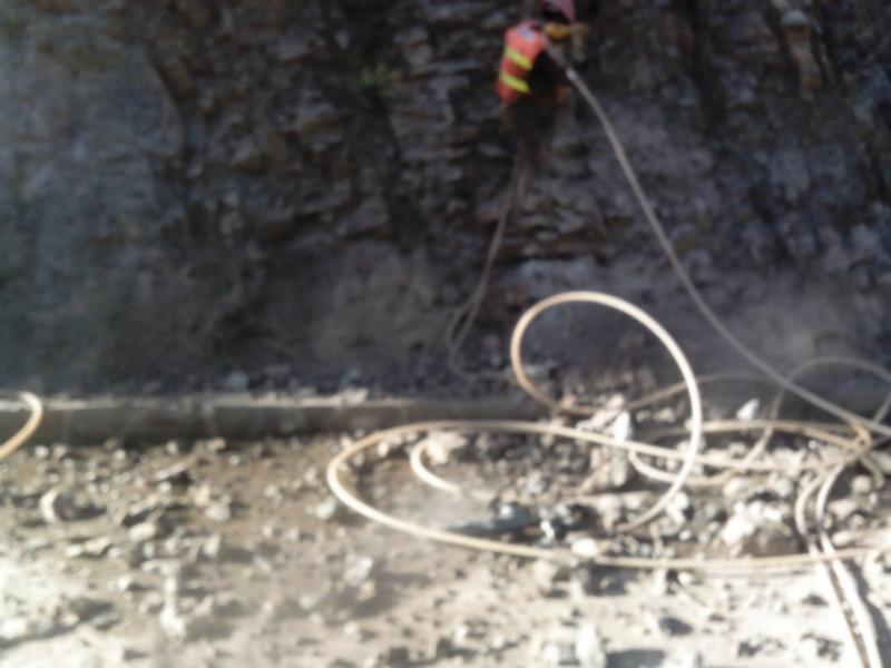 云南主動(dòng)防護(hù)網(wǎng)安裝公司圖片