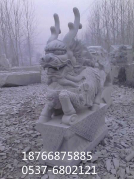 供應(yīng)石雕麒麟供應(yīng)電話