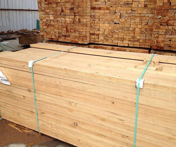 供應鐵杉烘干板材無節(jié)鐵杉板材鐵杉