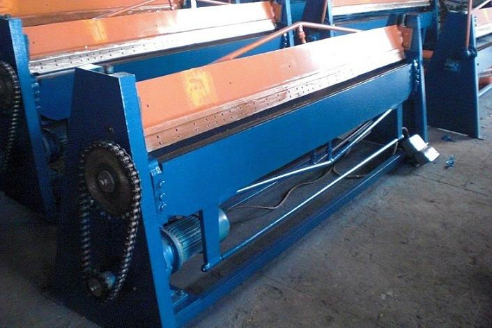 供應電動折邊機S-2X2000