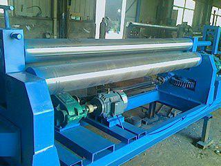 供應(yīng)W11-3X1600輕型電動卷板機(jī)價格,W11-3X1600卷板機(jī)廠家