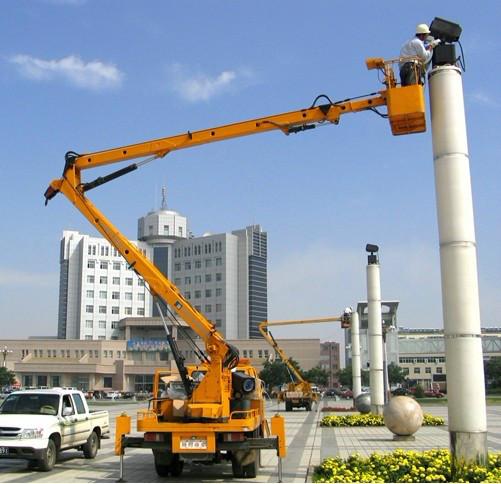 供應(yīng)惠州市高空作業(yè)車出租中心