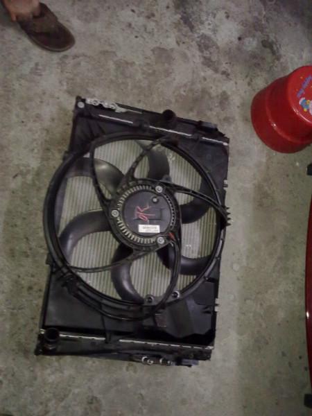 供應寶馬X1電子扇馬達拆車件/總成拆車