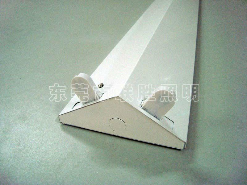 供應(yīng)T8逆富士支架｜LED雙頭支架廠家｜東莞T8三角支架