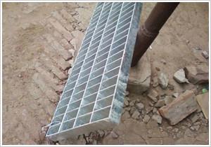 供應(yīng)壓焊鋼格板/鋼結(jié)構(gòu)用重型壓焊鋼格板