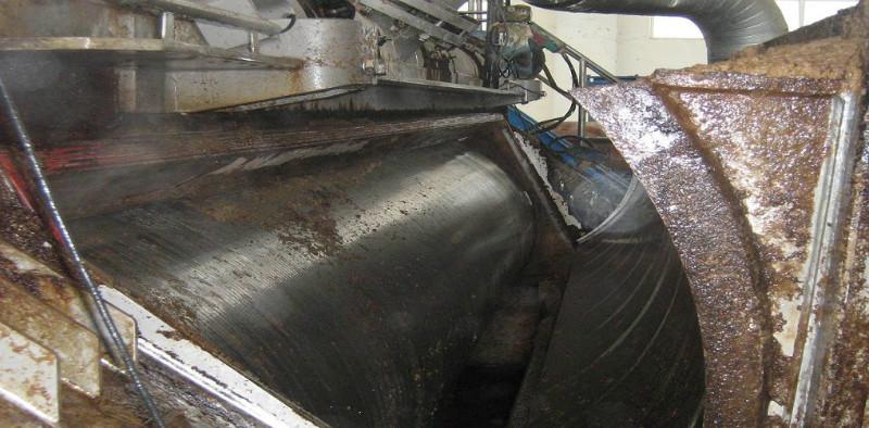 發(fā)電廠冷凝器除結(jié)垢高壓清洗機(jī)_*高壓清洗機(jī)