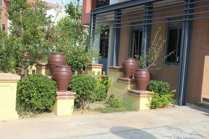 供應(yīng)陶罐玻璃鋼仿陶雕塑玻璃鋼花缽