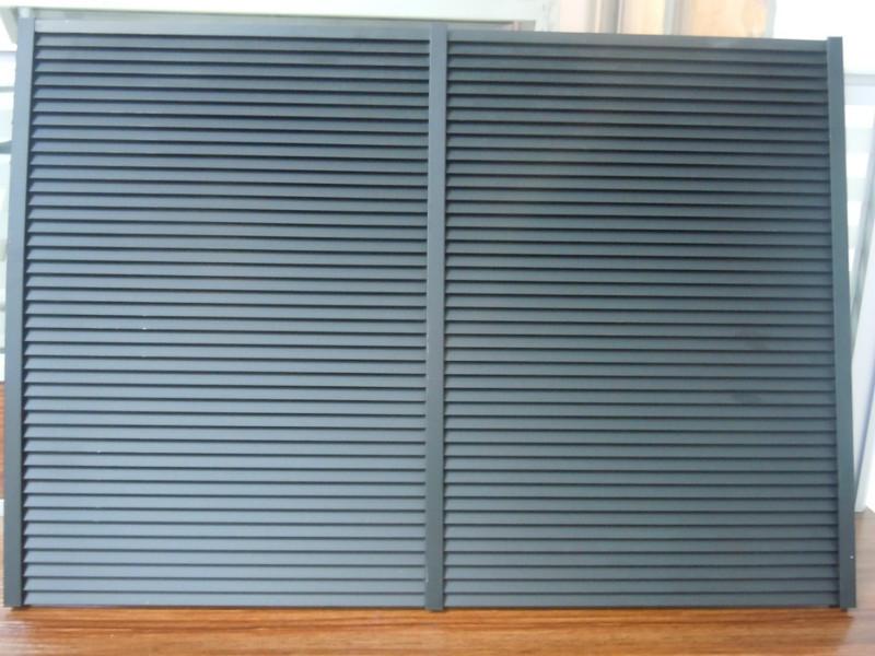 uv百葉窗回風(fēng)窗圖片