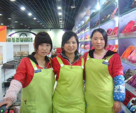 供應(yīng)麗江圍裙價(jià)格實(shí)惠麗江圍裙款式多樣