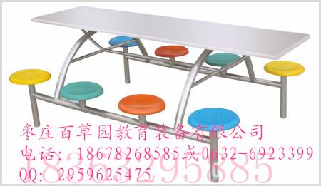 供應(yīng)學(xué)生餐桌