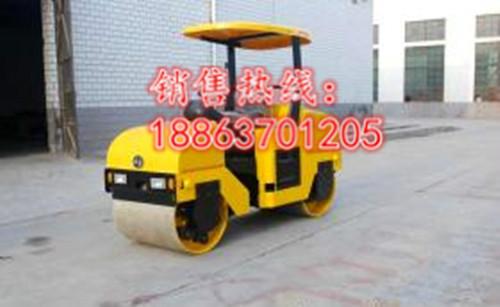 供應(yīng)3噸座駕式雙輪振動(dòng)壓路機(jī)，3噸座駕雙輪振動(dòng)壓路機(jī)供應(yīng)商