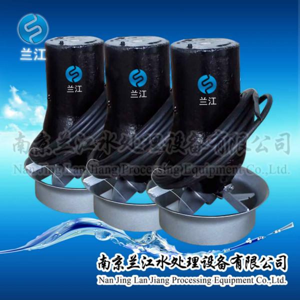 供應(yīng)2.2/8厭氧池潛水?dāng)嚢铏C(jī)碳鋼材質(zhì)