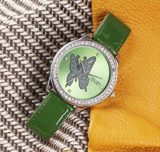 供應(yīng)女士時尚腕表批發(fā)