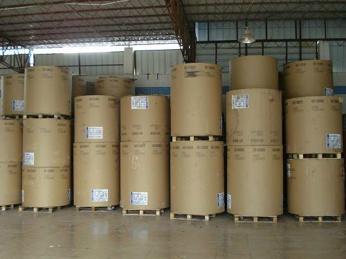 低價(jià)格單面牛卡紙圖片