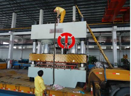 供應(yīng)重慶行車壓板機(jī)壓鑄機(jī)油壓機(jī)空調(diào)等安裝吊裝調(diào)試移位服務(wù)