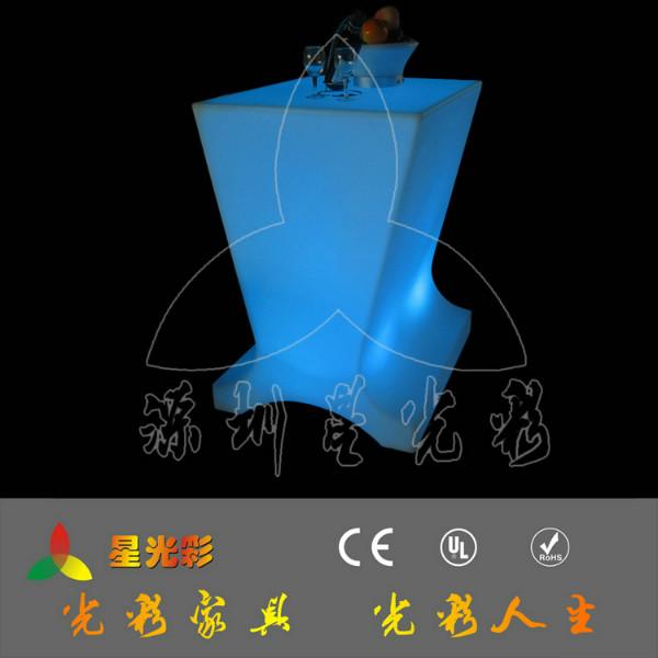 供应高档发光吧桌 酒吧酒店会所家具 塑料休闲娱乐桌子图片