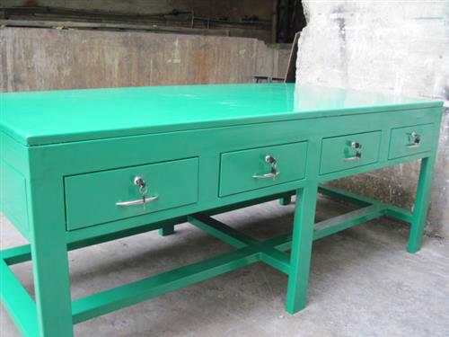 二抽鐵板鉗工臺(tái)尺寸圖片