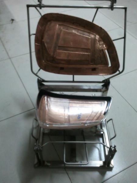 供應(yīng)丹陽(yáng)界牌車燈熏黑噴漆銅模批發(fā)