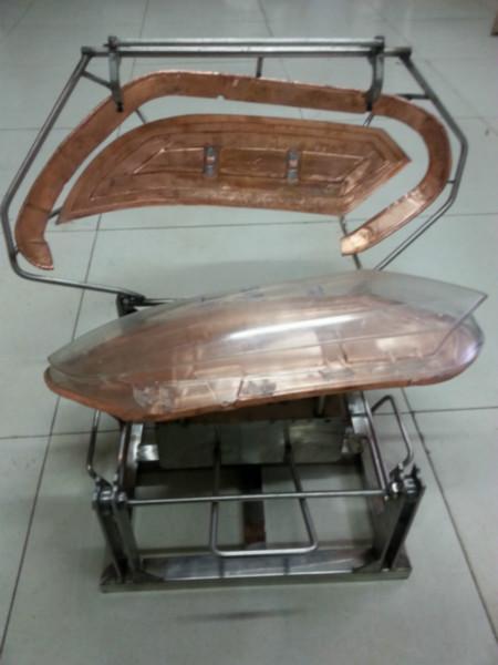 供應(yīng)丹陽(yáng)界牌車燈熏黑噴漆銅模批發(fā)