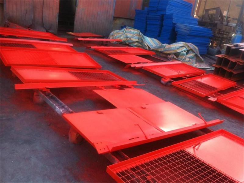 供應(yīng)專業(yè)防火柵欄門