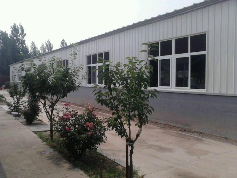 山東的木門雕刻機(jī)廠圖片