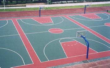 供應各種運動場地施工