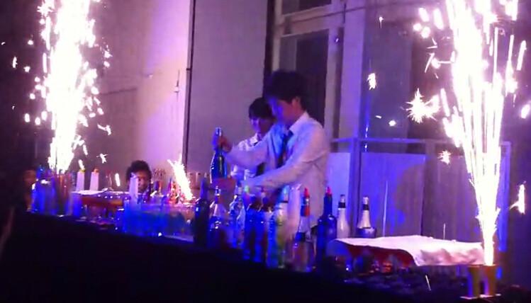 供應(yīng)北京花式調(diào)酒演出公司，花式調(diào)酒多少錢，培訓(xùn)多少錢