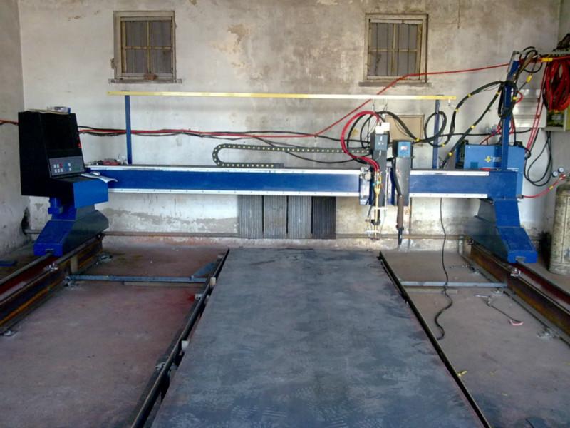 供應(yīng)德陽(yáng)小數(shù)控切割機(jī)南充遂寧大數(shù)控切割機(jī)