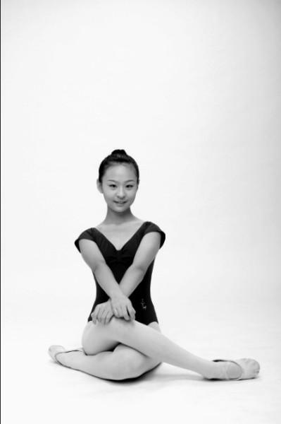 供應(yīng)想培養(yǎng)氣質(zhì)成人芭蕾是*的選擇