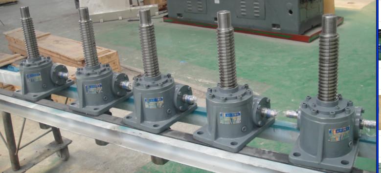 供應(yīng)滾珠絲杠升降機(jī)