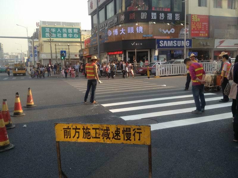 供應(yīng)【道路劃線報價】道路劃線多少錢CAQ-HX-深圳道路劃線報價