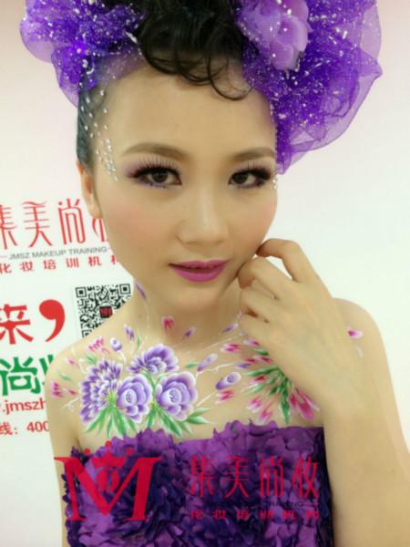 肇慶美甲培訓(xùn)H肇慶化妝培訓(xùn)機(jī)構(gòu)H肇圖片