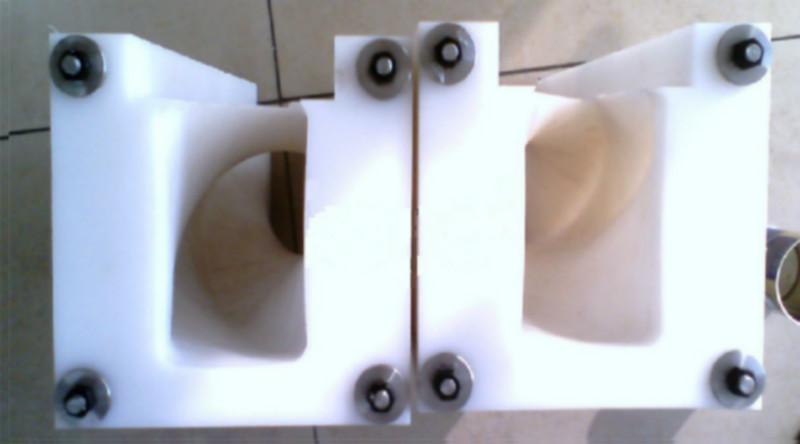 供應(yīng)翻罐器設(shè)計(jì)