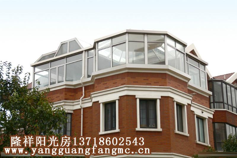 供應(yīng)露臺(tái)和陽(yáng)臺(tái)封成玻璃陽(yáng)光房更有空間